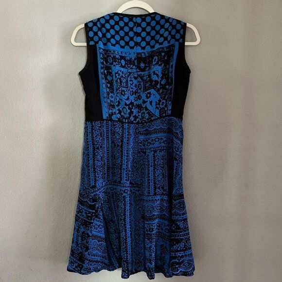 Nanette Lepore Silk Sleeveless V Neck Front Zip Geometric Print Dress Sz 4 - Picture 5 of 12